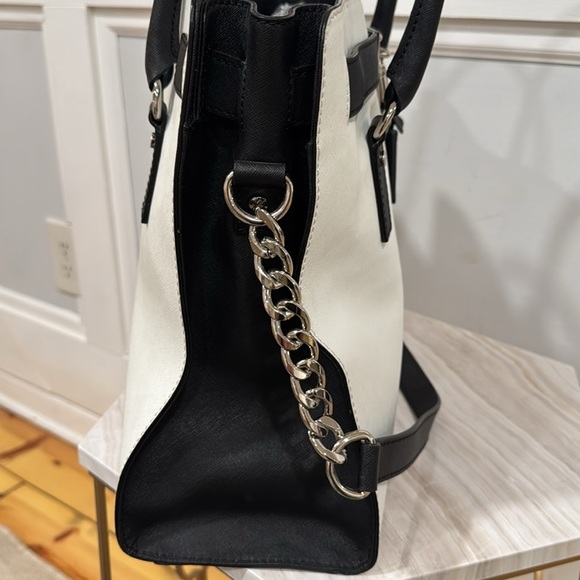 Michael Kors Bag Vintage Large Hamilton Tote Bag - Picture 5 of 17